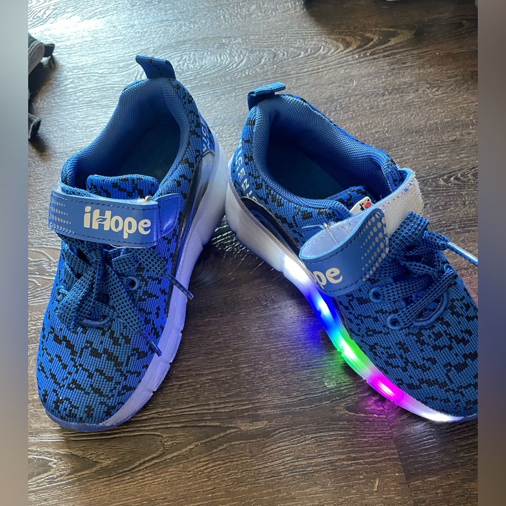 Light up Rolling shoes
